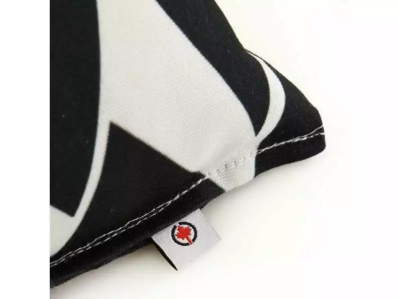 CanadianCat Katzen-Spielzeug XXL Zig-Zag, mit Katzenminze 6 CanadianCat Katzen-Spielzeug XXL Zig-Zag, mit Katzenminze – Bild 4