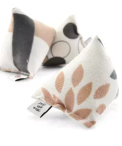 CanadianCat Katzenminze-Spielzeug Mini-Pyramiden, 3er Set, Beige 10 CanadianCat Katzenminze-Spielzeug Mini-Pyramiden, 3er Set, Beige -Katzenwelt Verkaufsgeschäft 222622751 xxl