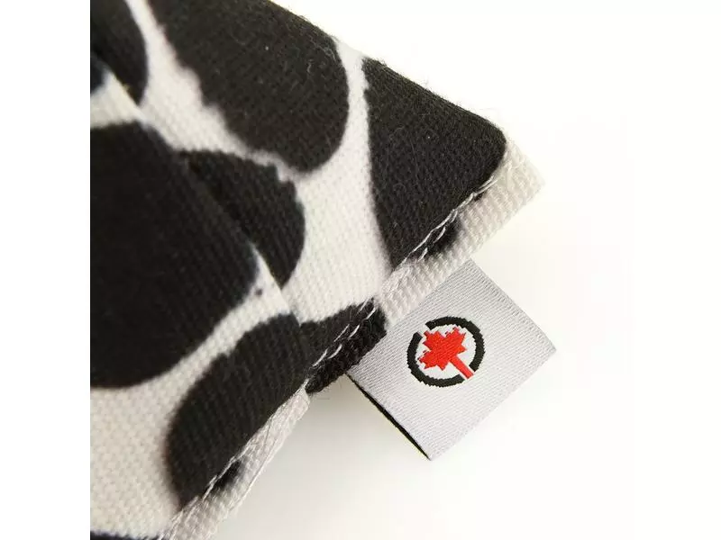 CanadianCat Katzenminze-Spielzeug Mini-Pyramiden, 3er Set, Schwarz-weiss 5 CanadianCat Katzenminze-Spielzeug Mini-Pyramiden, 3er Set, Schwarz-weiss – Bild 3