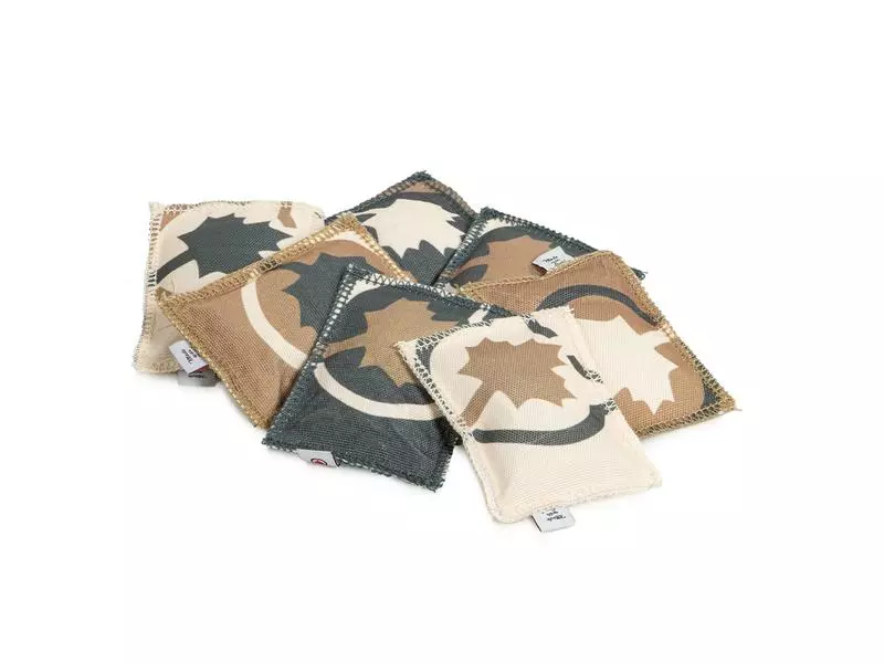 CanadianCat Katzen-Spielzeug Spielkissen Love, Dunkelgrau 5 CanadianCat Katzen-Spielzeug Spielkissen Love, Dunkelgrau – Bild 3