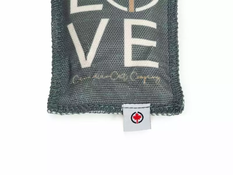 CanadianCat Katzen-Spielzeug Spielkissen Love, Dunkelgrau 5 CanadianCat Katzen-Spielzeug Spielkissen Love, Dunkelgrau – Bild 3