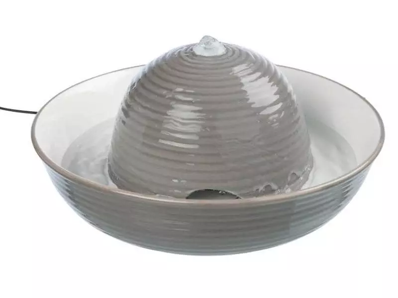 Trixie Wasserautomat Vital Flow Keramik, 1.5 l 3 Trixie Wasserautomat Vital Flow Keramik, 1.5 l