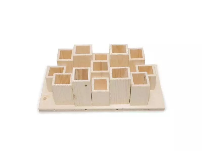 Hundespiele.ch Katzen-Strategiespiel Bleistifthalter aus Holz 4 Hundespiele.ch Katzen-Strategiespiel Bleistifthalter aus Holz – Bild 2