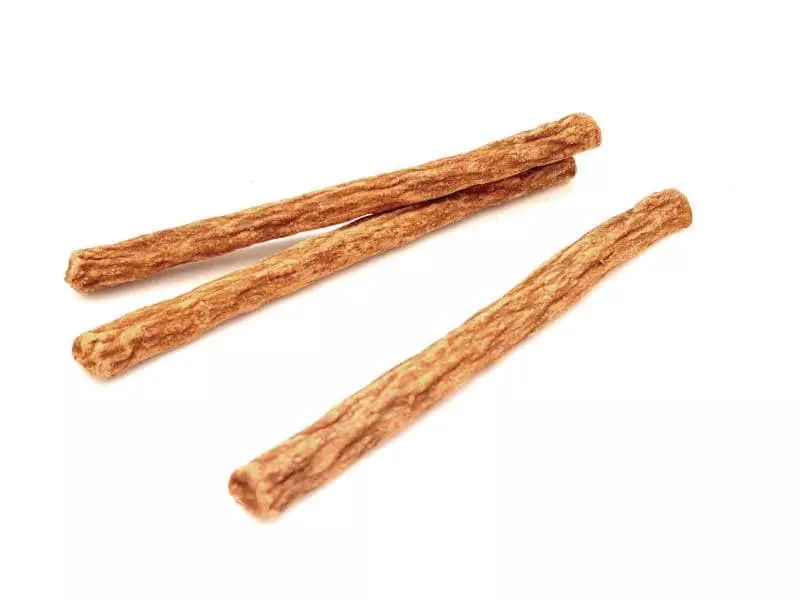 DeliBest Cat Sticks aus Schweizer Hähnchenfleisch, 50 g 4 DeliBest Cat Sticks aus Schweizer Hähnchenfleisch, 50 g – Bild 2